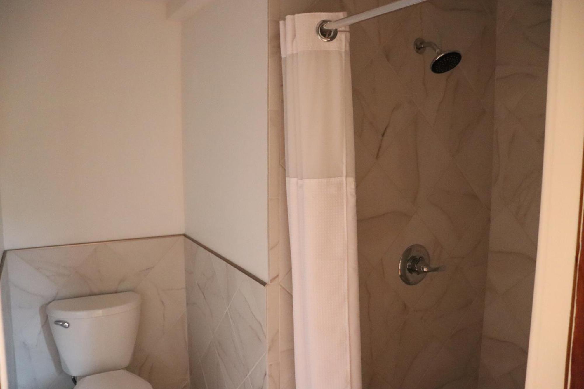 Vaast Bed & Breakfast Adamstown 객실 사진